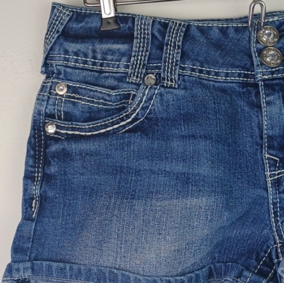 WALL FLOWER Patriotic Blingy Rhinestone Stars & Stripes Jean Shorts SZ - Picture 4 of 14